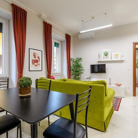 Luxury Apartment Re Di Roma Екстер'єр фото