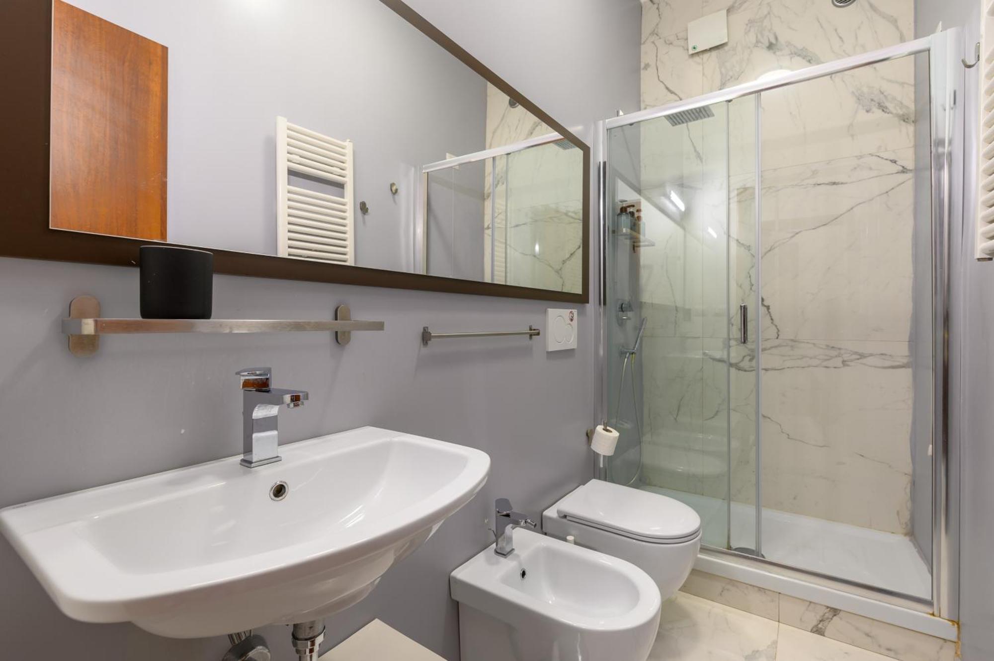 Luxury Apartment Re Di Roma Екстер'єр фото